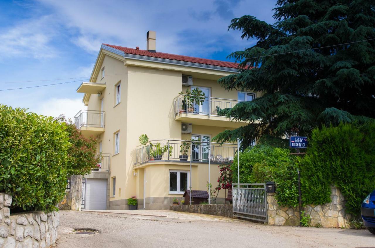 Villa Diogenes Malinska Eksteriør bilde